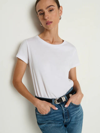 GOLDIE_TEE_2134CNX_WHT_NATALIA_H.jpg.webp