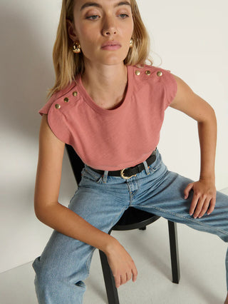 MICHAELA_TEE_11456JJR_ROWO_H.jpg.webp